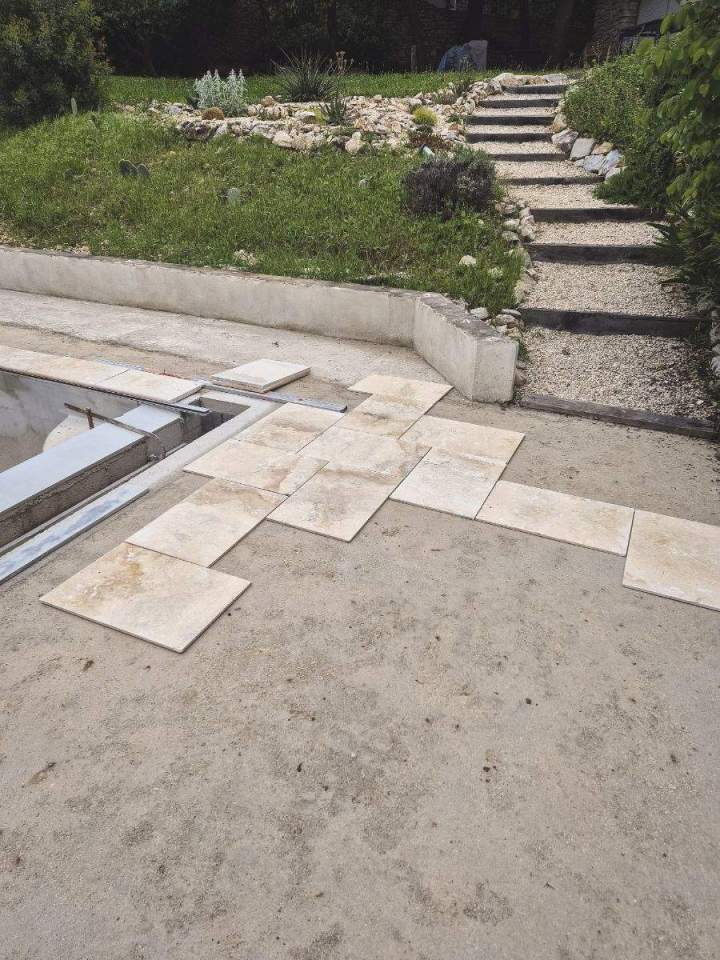 Pose de carrelage extérieur Nîmes